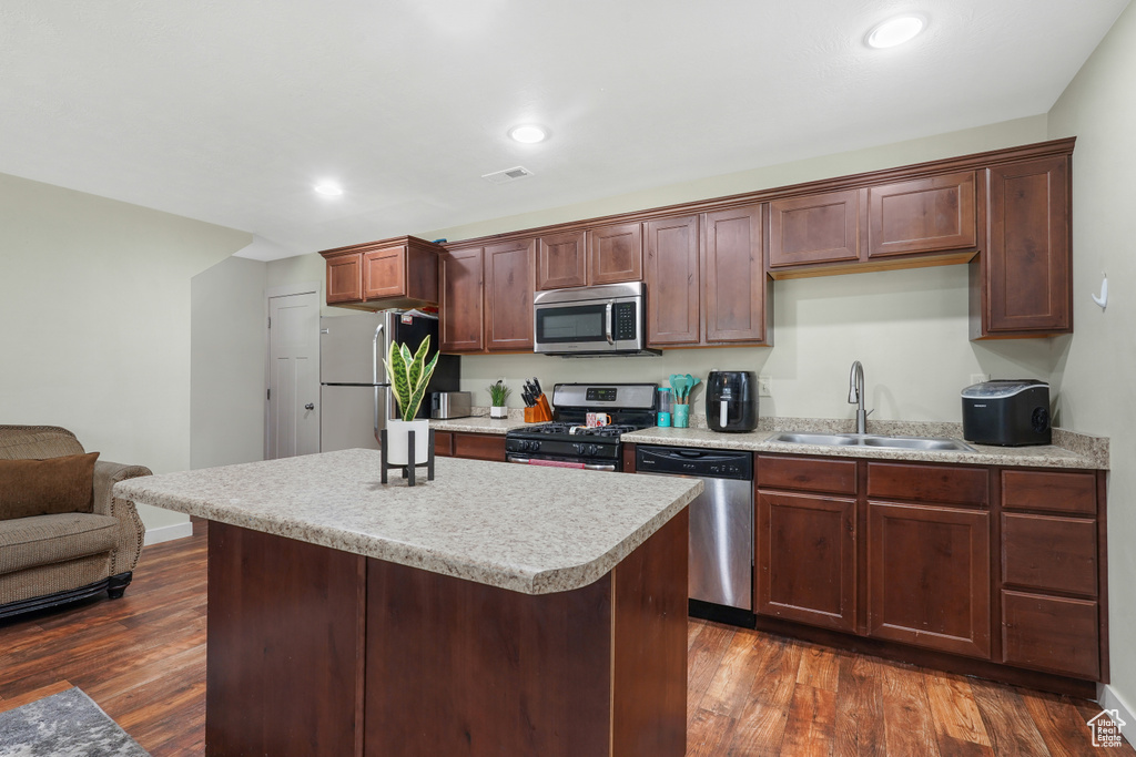 258 N 725 E Vineyard, UT 84059