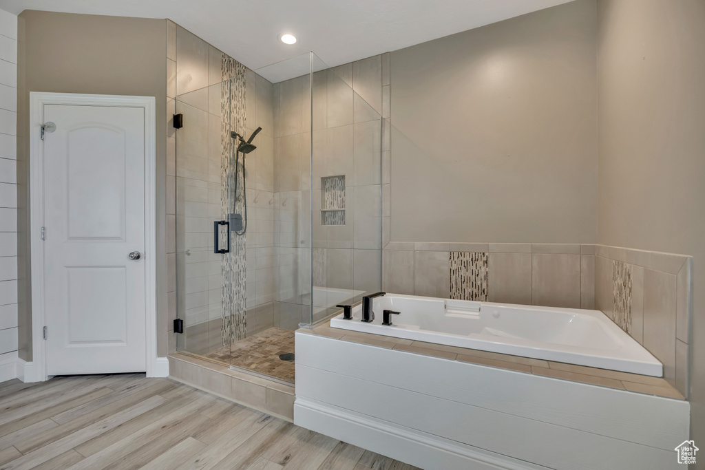 295 W 5650 S Washington Terrace, UT 84405