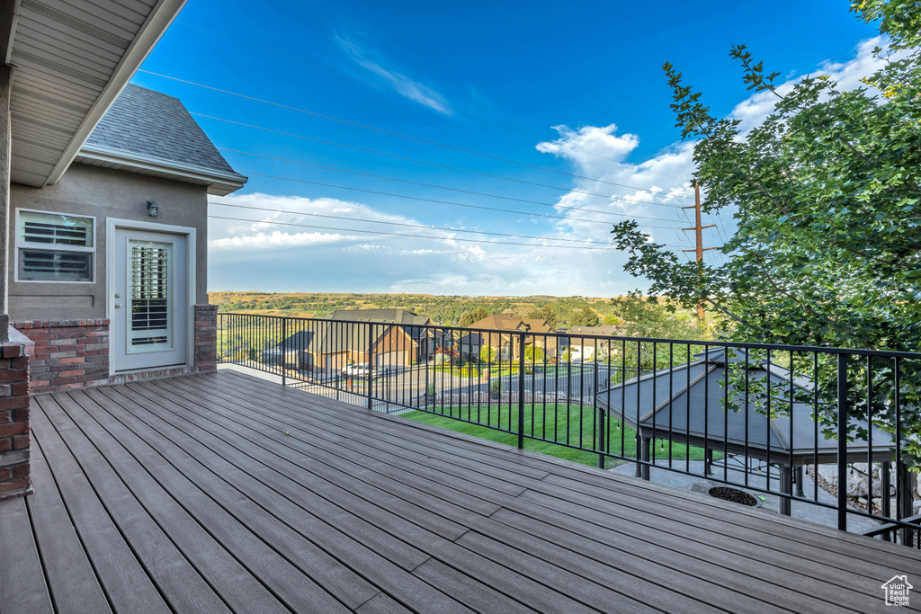 295 W 5650 S Washington Terrace, UT 84405