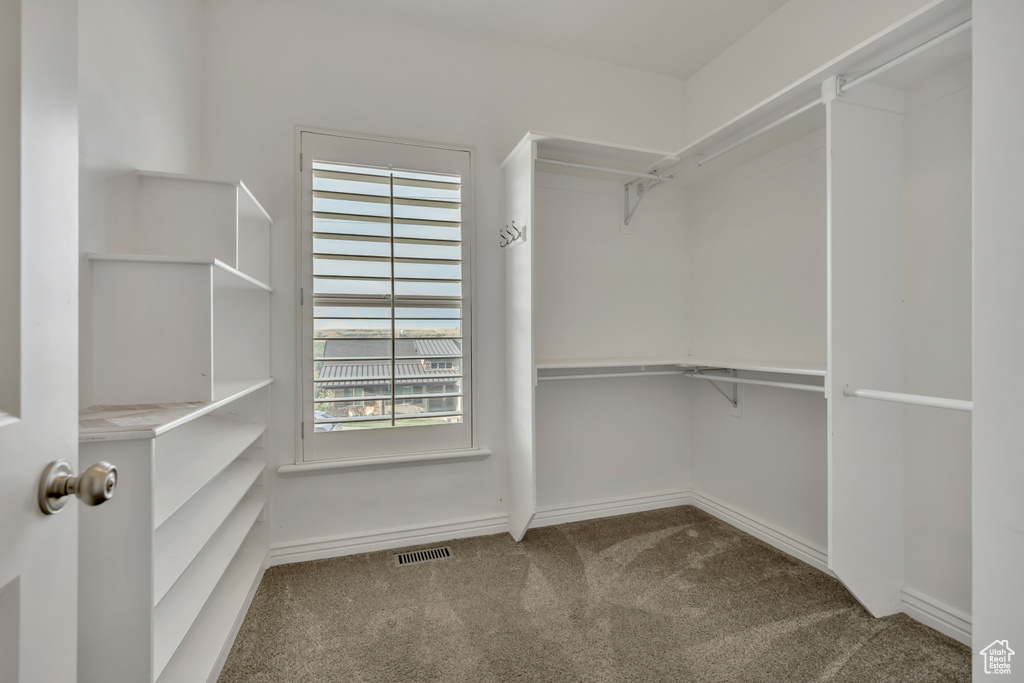 295 W 5650 S Washington Terrace, UT 84405