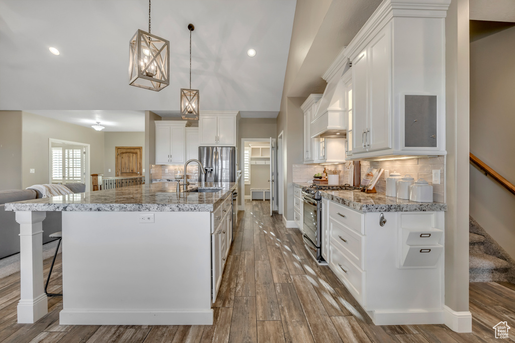 295 W 5650 S Washington Terrace, UT 84405