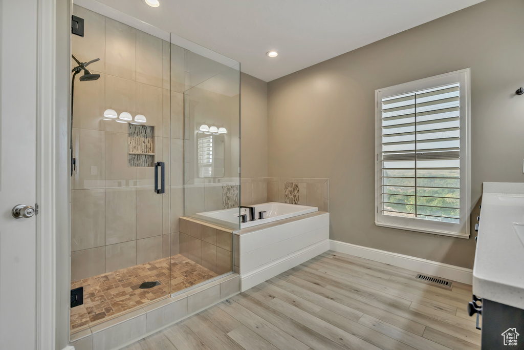 295 W 5650 S Washington Terrace, UT 84405