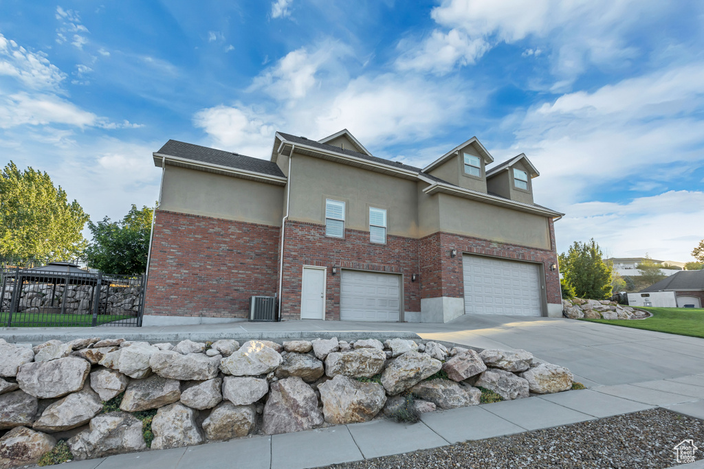 295 W 5650 S Washington Terrace, UT 84405