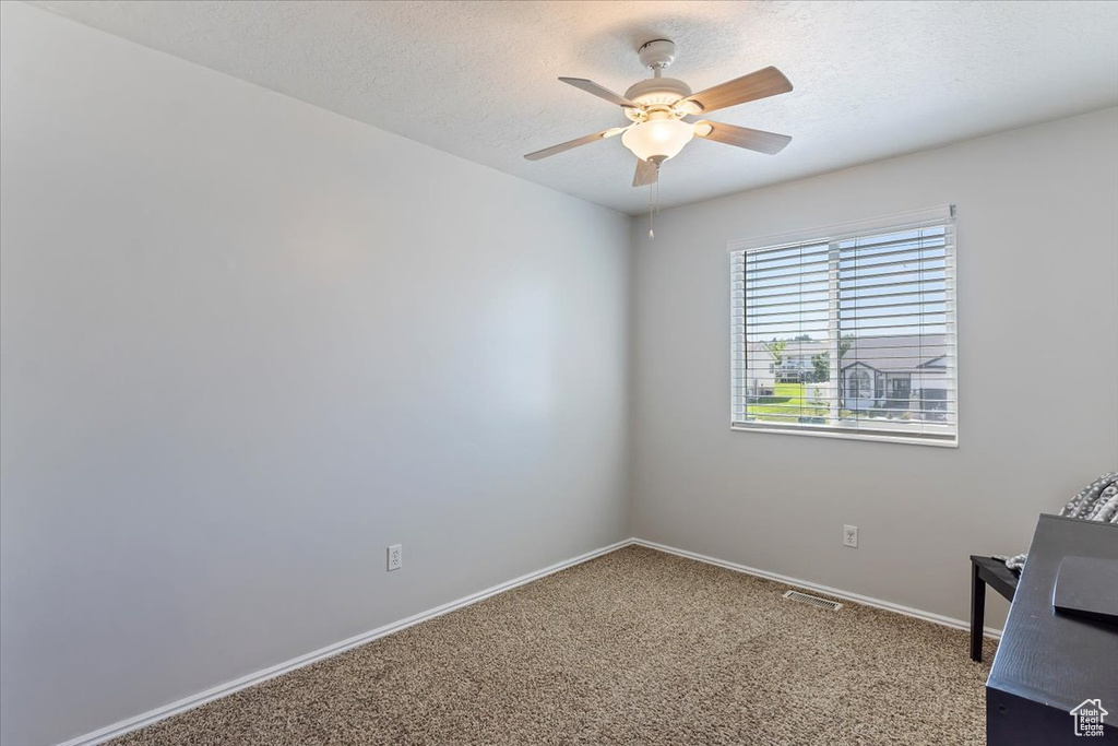 2648 W 4000 S Roy, UT 84067