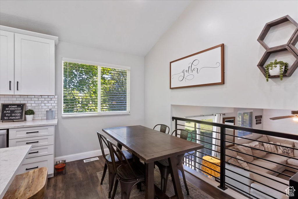 2648 W 4000 S Roy, UT 84067