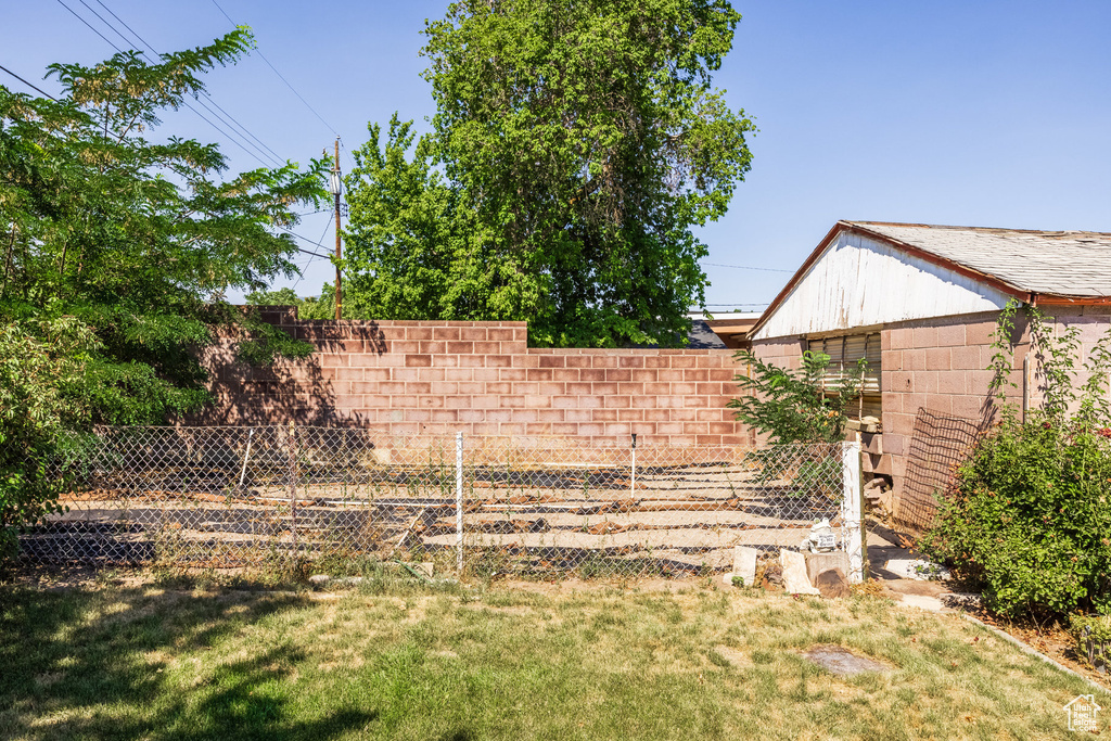 5461 W ELAINE AVE West Valley City, UT 84120