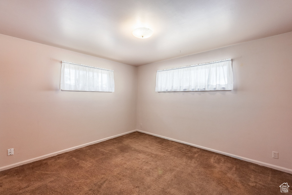 5461 W ELAINE AVE West Valley City, UT 84120
