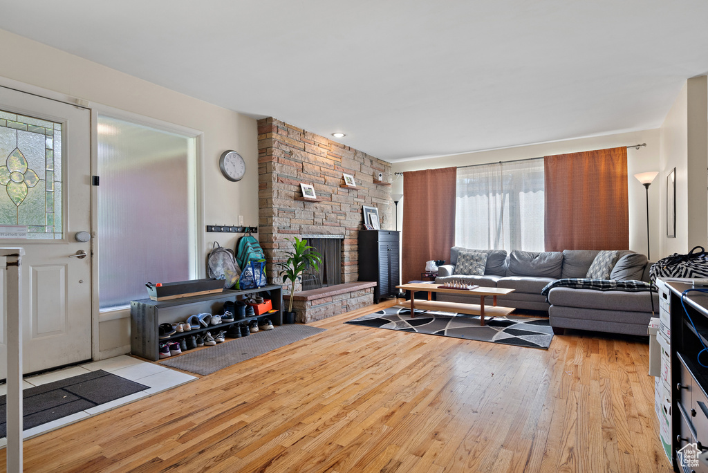 1946 E BRYAN AVE Salt Lake City, UT 84108