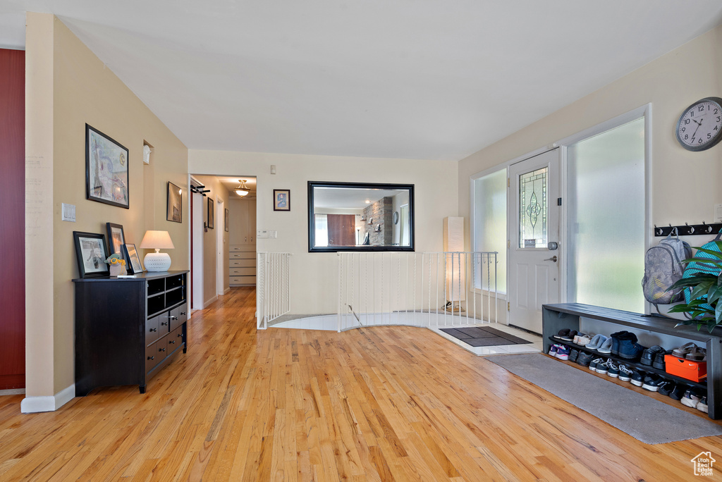 1946 E BRYAN AVE Salt Lake City, UT 84108
