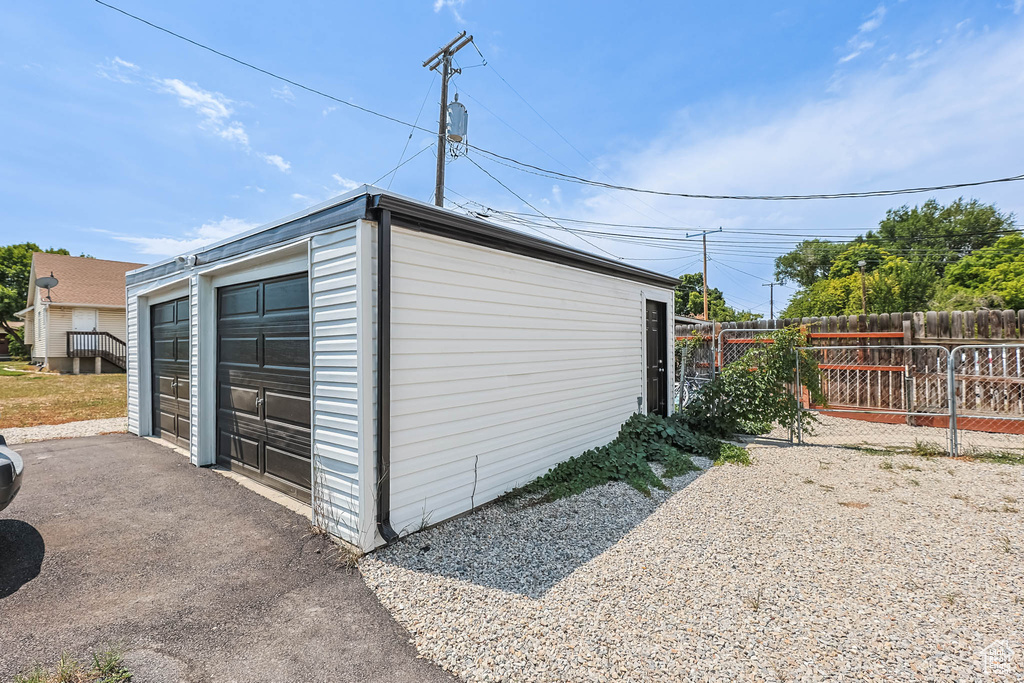 2544 S 200 E South Salt Lake, UT 84115