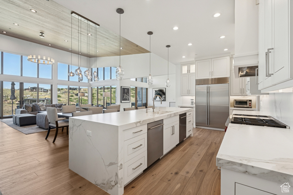 6973 ROBINS NEST LN Park City, UT 84098