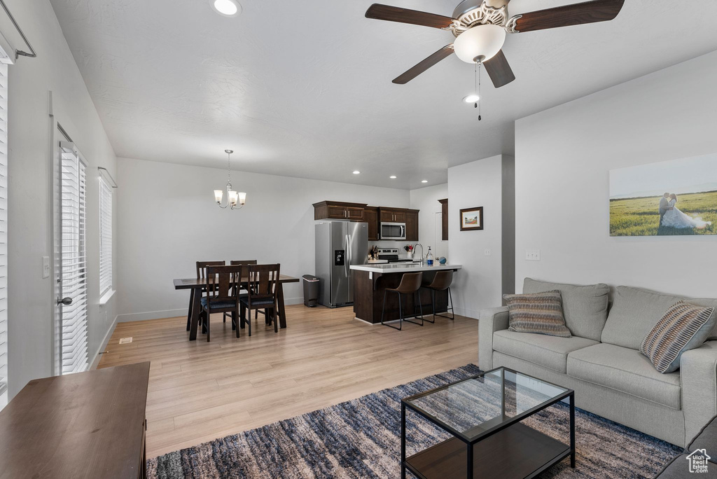 7235 N RED CLOVER WAY Eagle Mountain, UT 84005