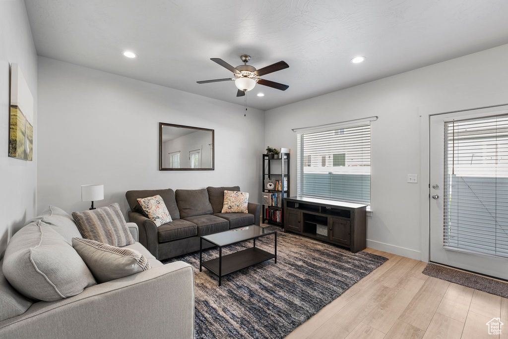 7235 N RED CLOVER WAY Eagle Mountain, UT 84005