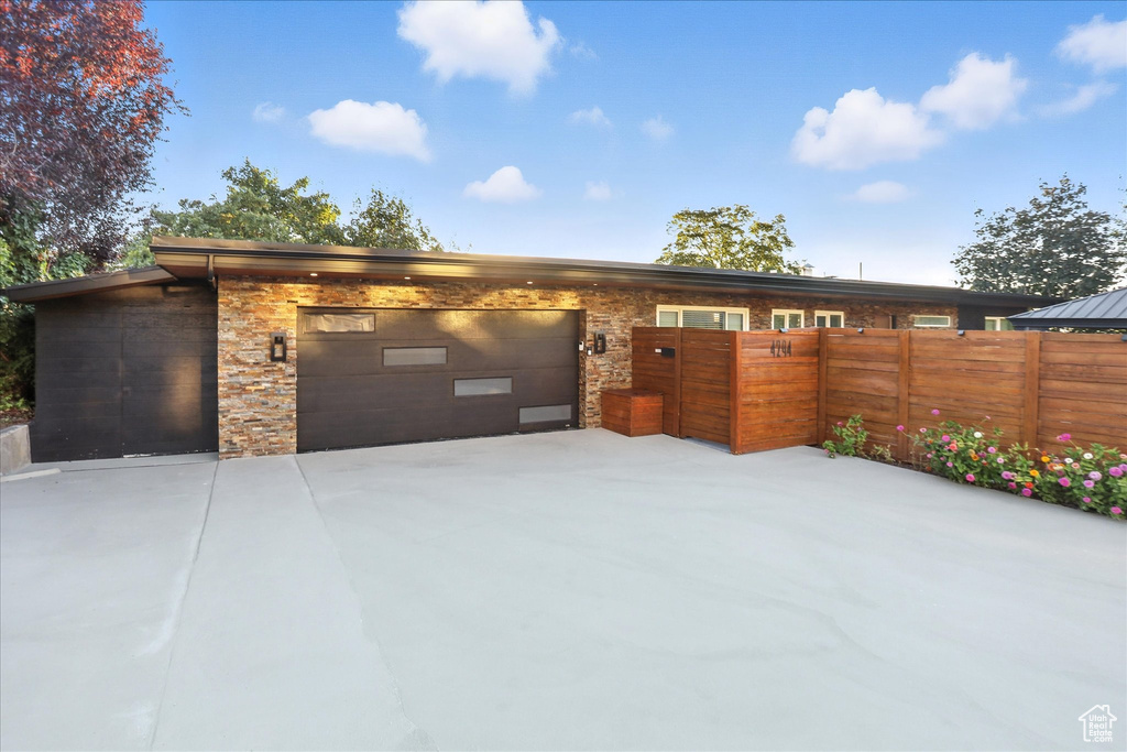 4294 S FORTUNA WAY Salt Lake City, UT 84124