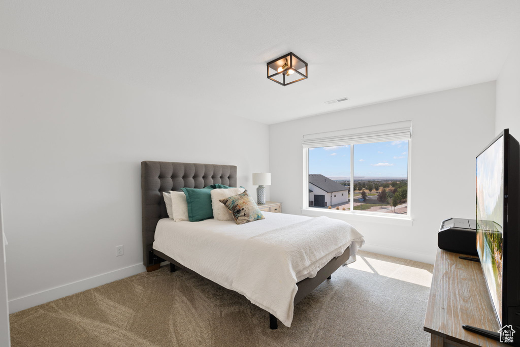 2860 N MANOR CREST LN Layton, UT 84041