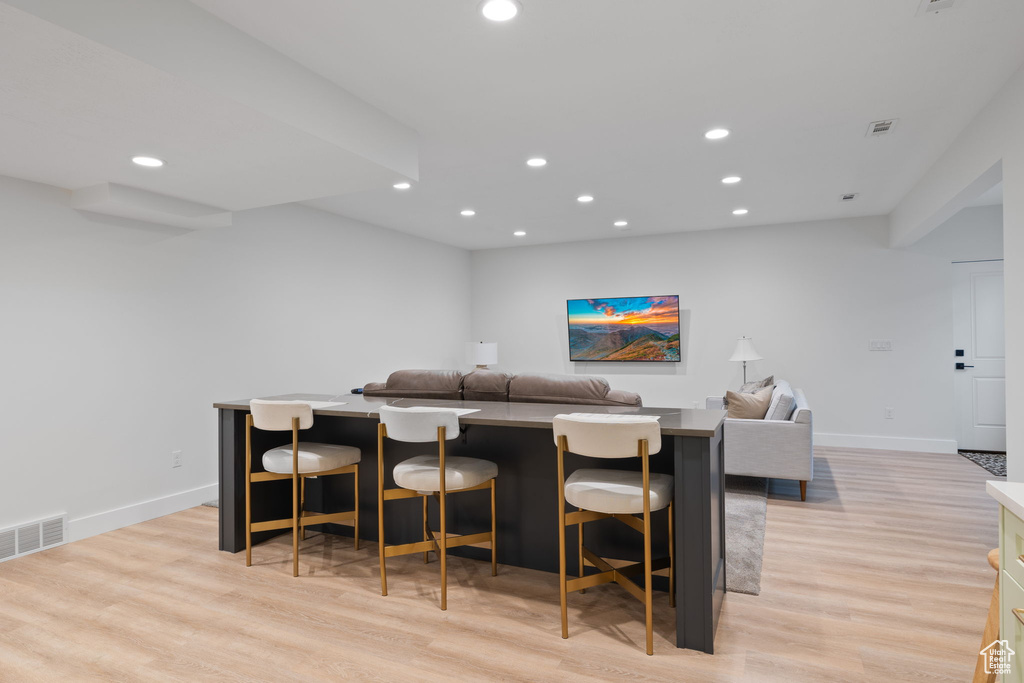 2860 N MANOR CREST LN Layton, UT 84041
