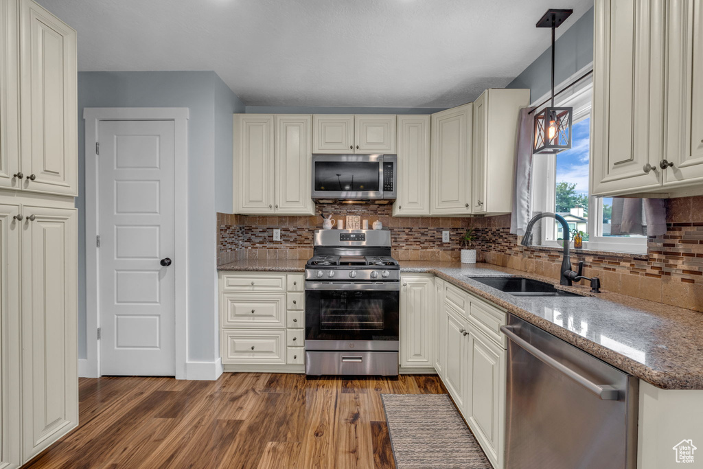 1022 N 3200 W West Point, UT 84015