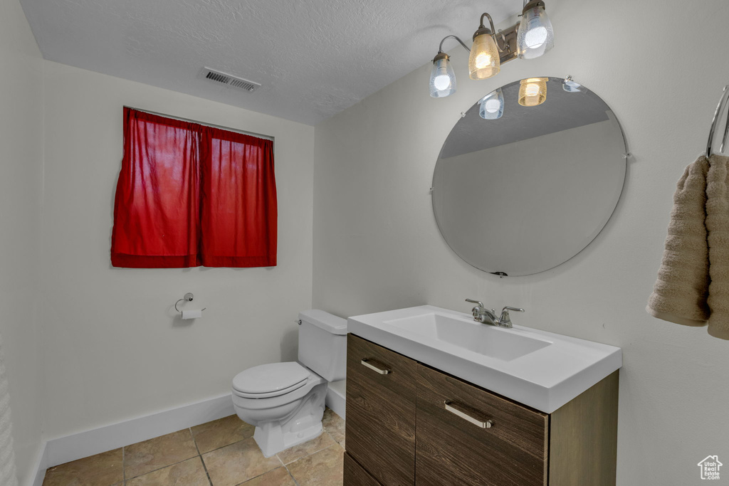 1022 N 3200 W West Point, UT 84015