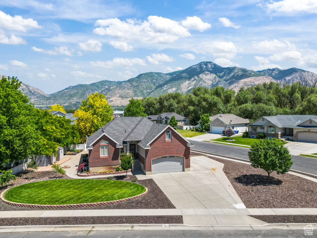 1768 N 200 W North Ogden, UT 84414