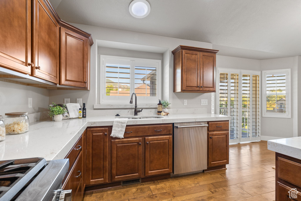 1406 E 5550 S South Ogden, UT 84403