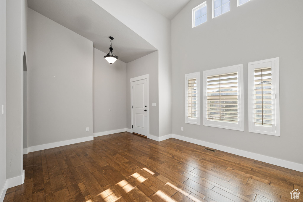 1406 E 5550 S South Ogden, UT 84403