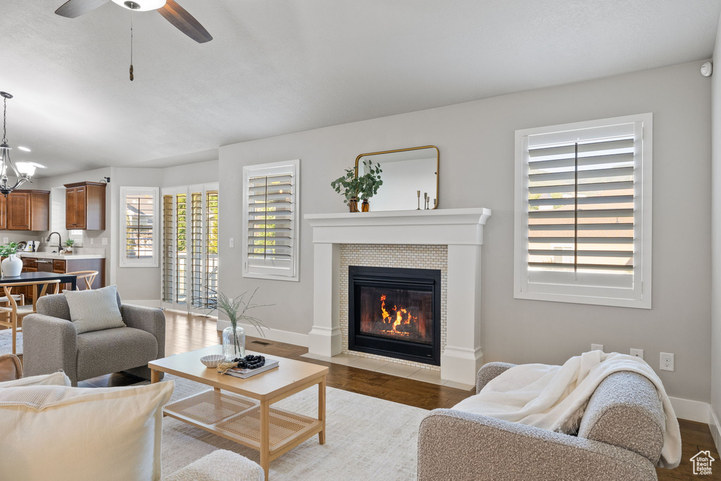 1406 E 5550 S South Ogden, UT 84403