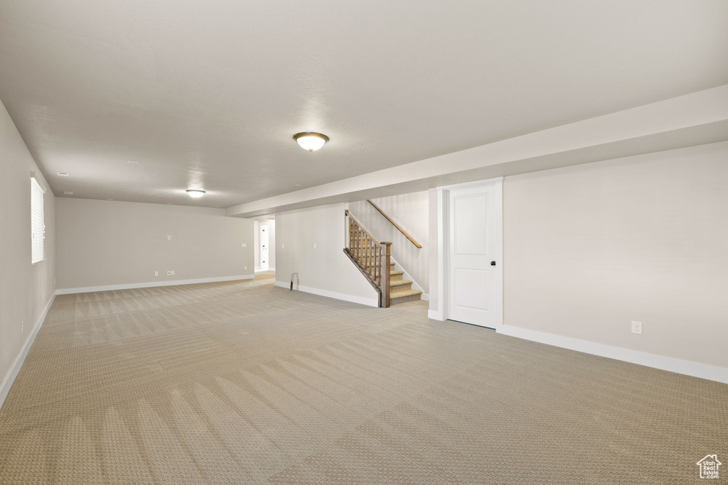 1406 E 5550 S South Ogden, UT 84403