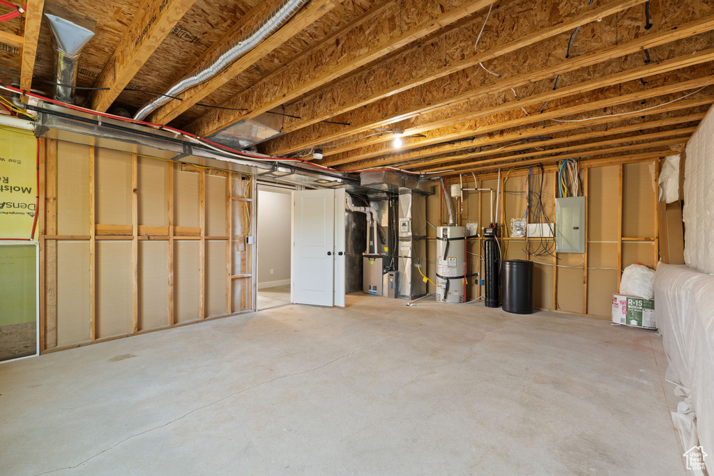 1406 E 5550 S South Ogden, UT 84403