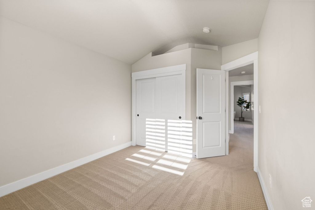 1406 E 5550 S South Ogden, UT 84403