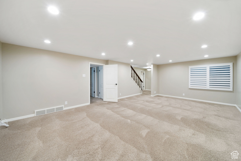 6036 S VILLAGE 3 RD Murray, UT 84121