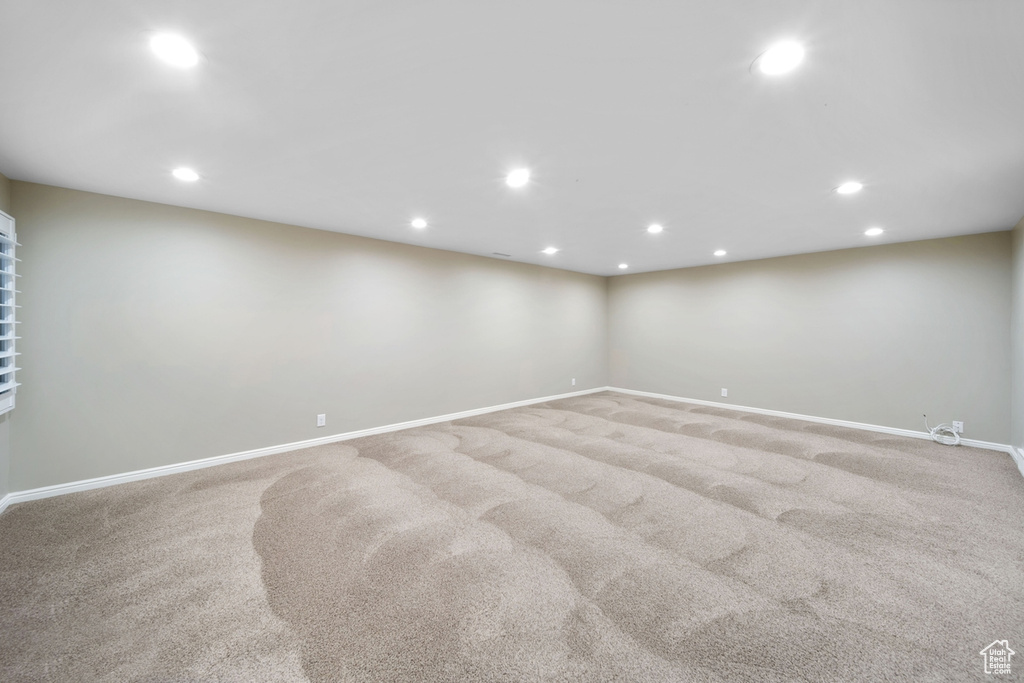 6036 S VILLAGE 3 RD Murray, UT 84121