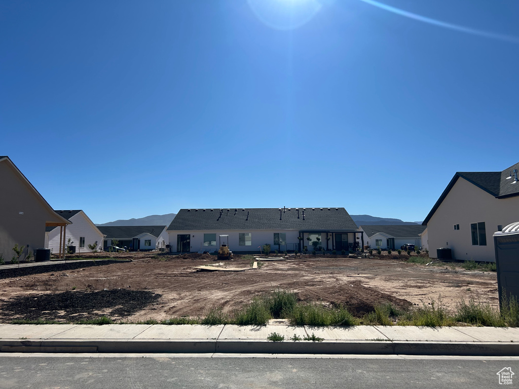 1148 N YUCCA ST Cedar City, UT 84721