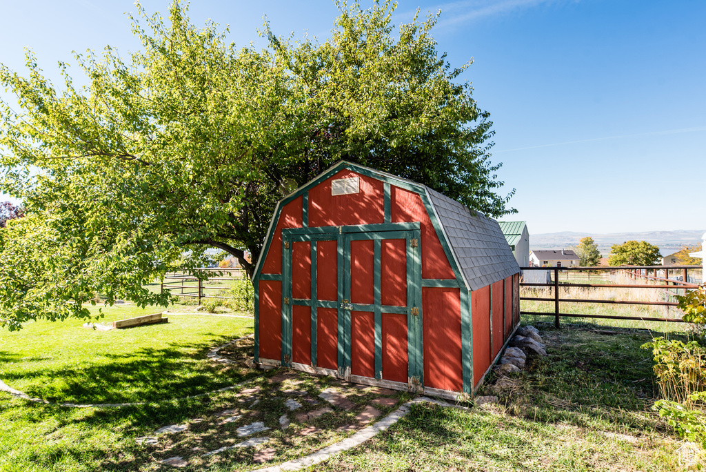 355 N 1100 E Hyde Park, UT 84318