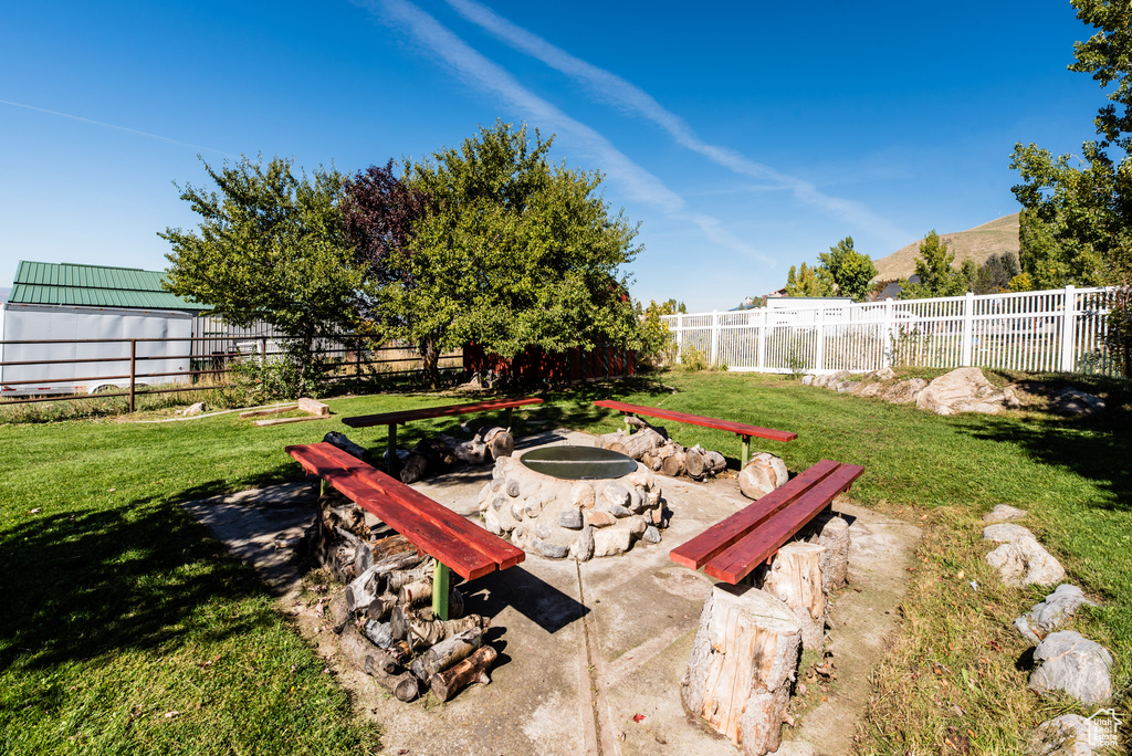 355 N 1100 E Hyde Park, UT 84318