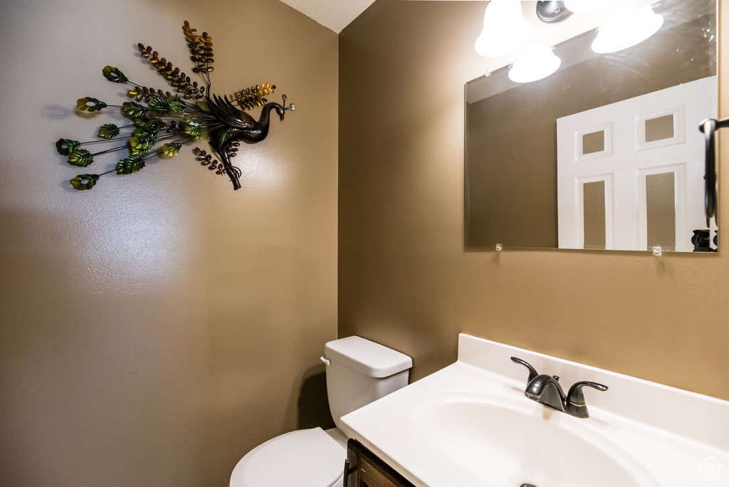 355 N 1100 E Hyde Park, UT 84318