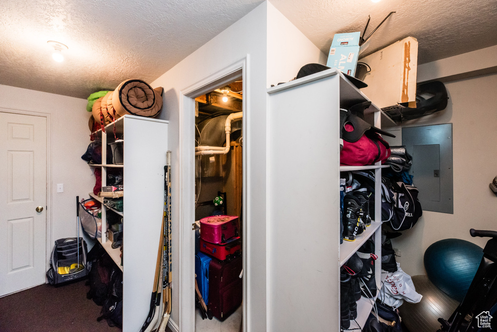 355 N 1100 E Hyde Park, UT 84318