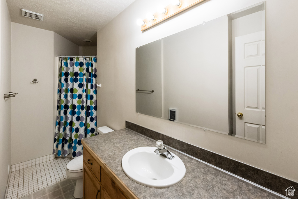355 N 1100 E Hyde Park, UT 84318