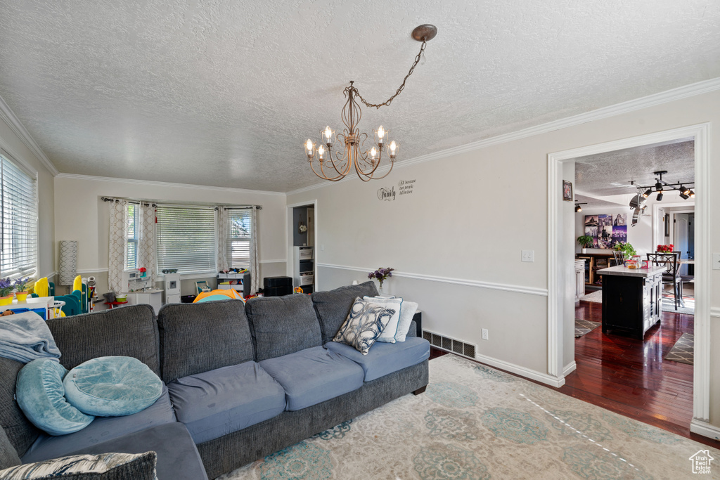 380 N 1000 E Kaysville, UT 84037