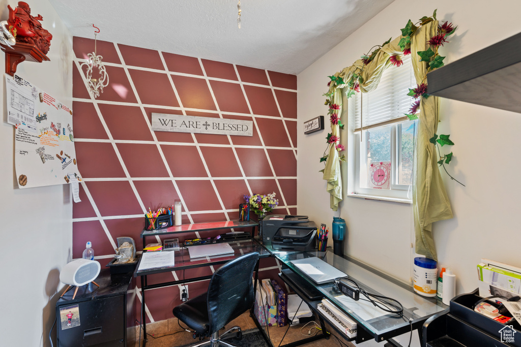 380 N 1000 E Kaysville, UT 84037