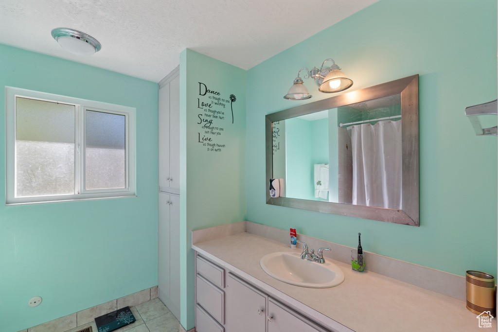 380 N 1000 E Kaysville, UT 84037