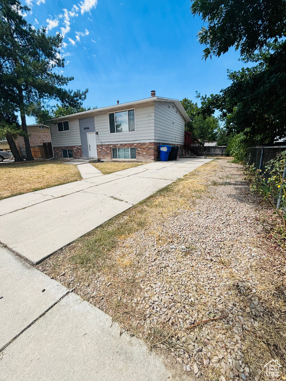 4584 S KNIGHTSBRIDGE RD Taylorsville, UT 84129