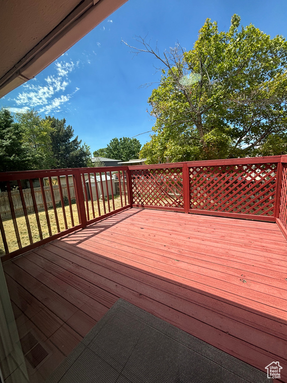 4584 S KNIGHTSBRIDGE RD Taylorsville, UT 84129