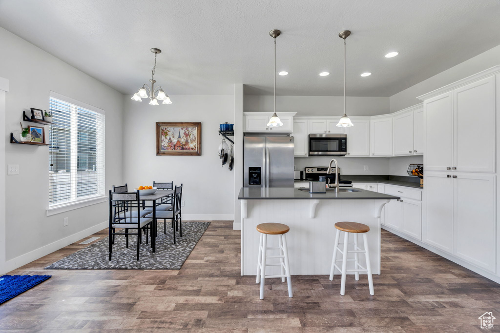 219 W SILVER SPRINGS DR Vineyard, UT 84059