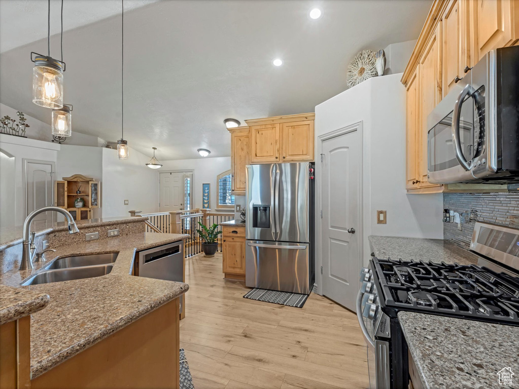 14478 S SUN BLOOM LN Herriman, UT 84096