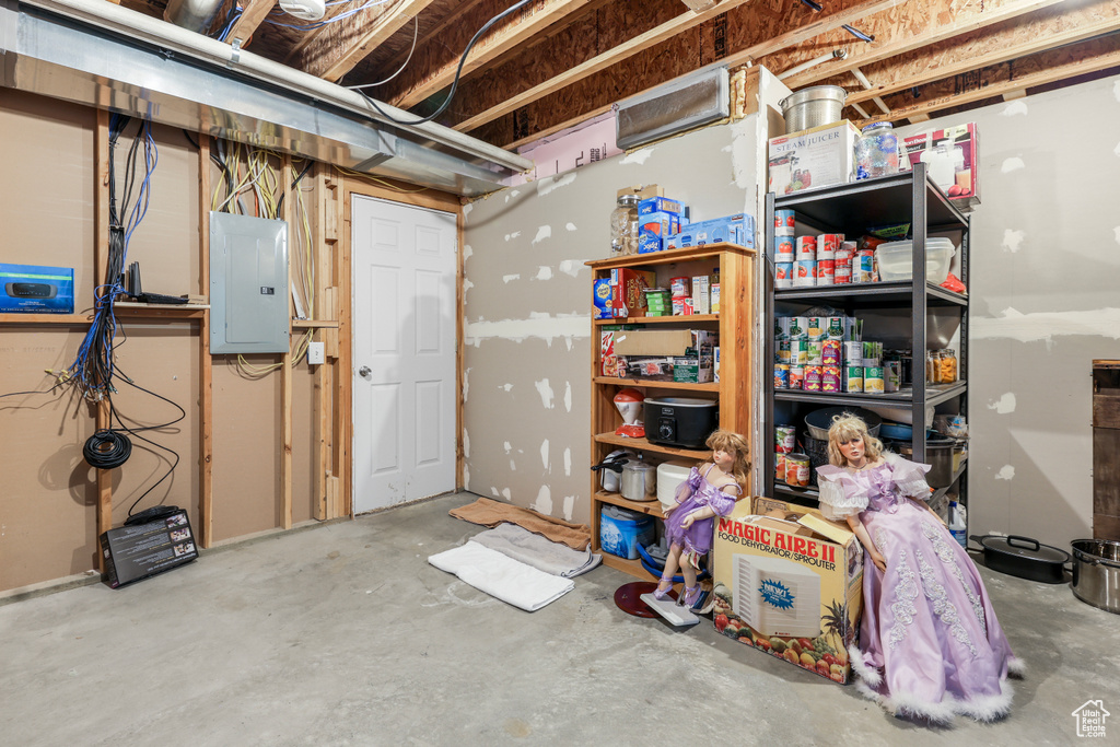 Photo 31 for MLS #2101858 at 2692 W Rim Rock Dr #910
