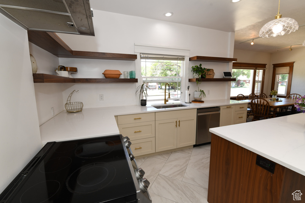 2605 VAN BUREN AVE Ogden, UT 84401