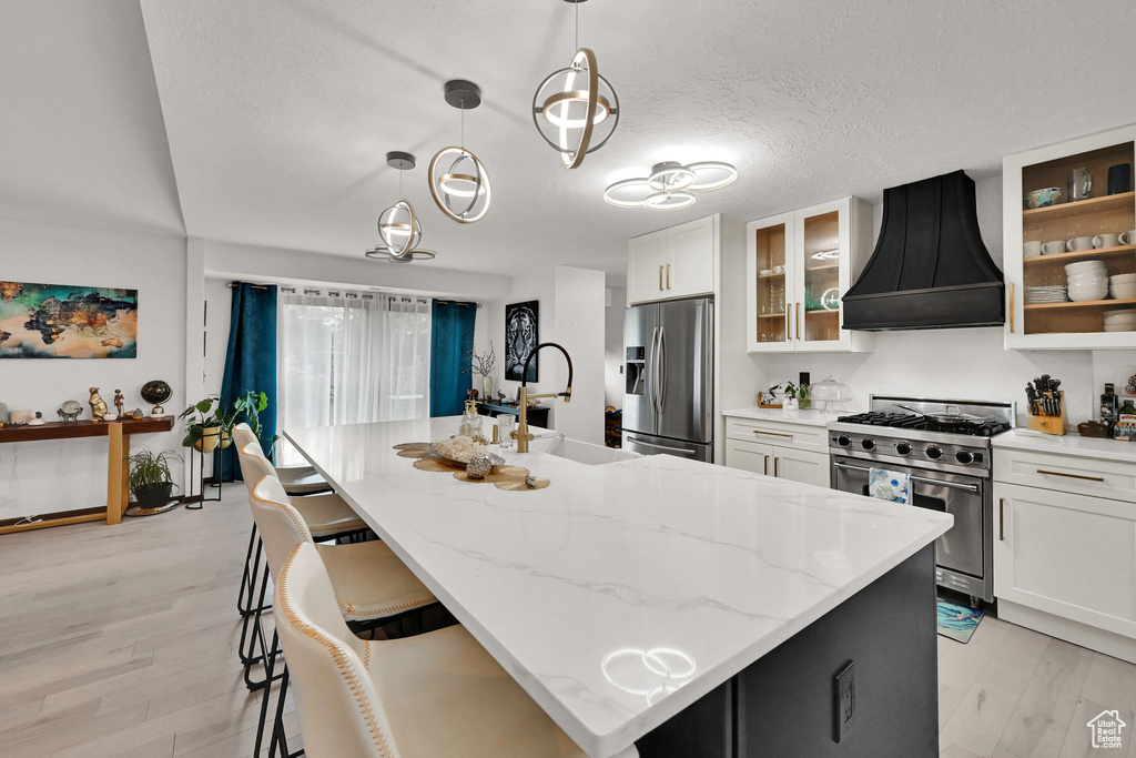 1681 W 4450 S Roy, UT 84067