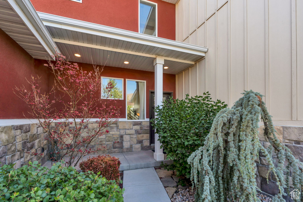 2312 S CHIP SHOT LOOP Saratoga Springs, UT 84045