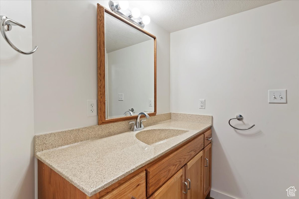 1920 N 2550 E Layton, UT 84040