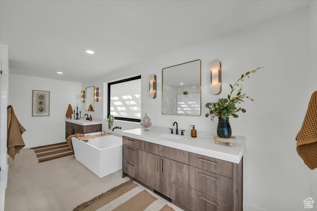 2898 E OAKHURST DR Salt Lake City, UT 84108